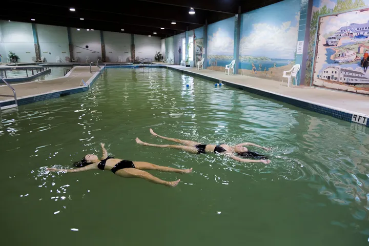 swimming in manitou springs mineral spa